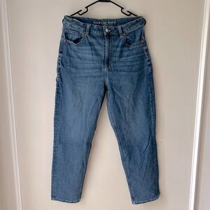 American Eagle Mom Jean - Straight Leg, ankle length